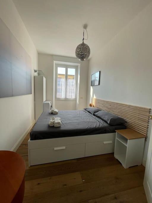 Elegante Trilocale A Milano Apartment Exterior foto