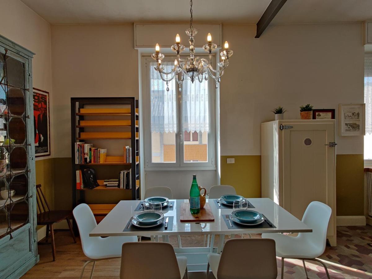 Elegante Trilocale A Milano Apartment Exterior foto